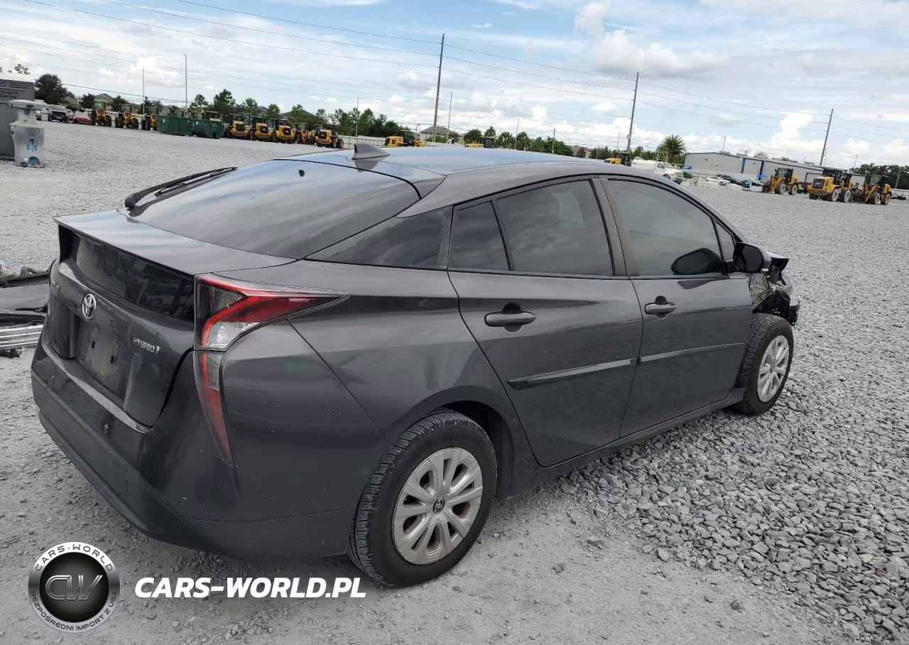 2018 Toyota Prius VIN:JTDKBRFU2J3601007 - 3