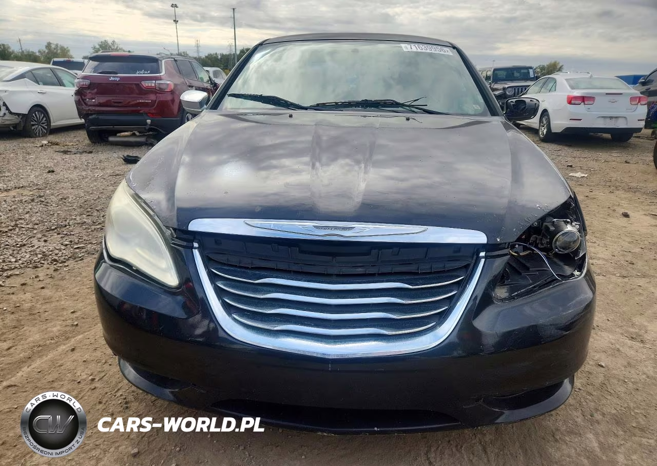 2014 Chrysler 200 Limited VIN:1C3CCBCG1EN158628 - 5