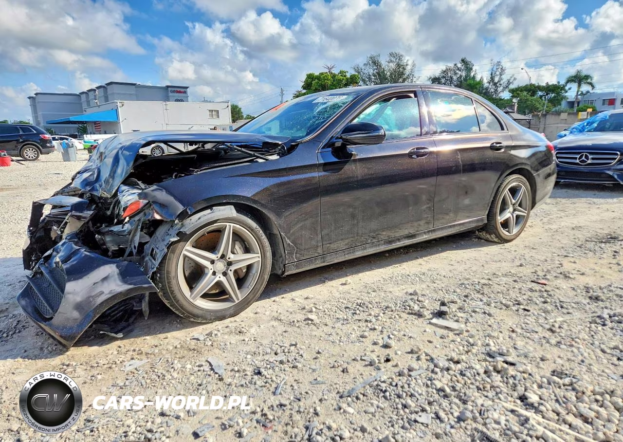 2017 Mercedes-Benz E 300