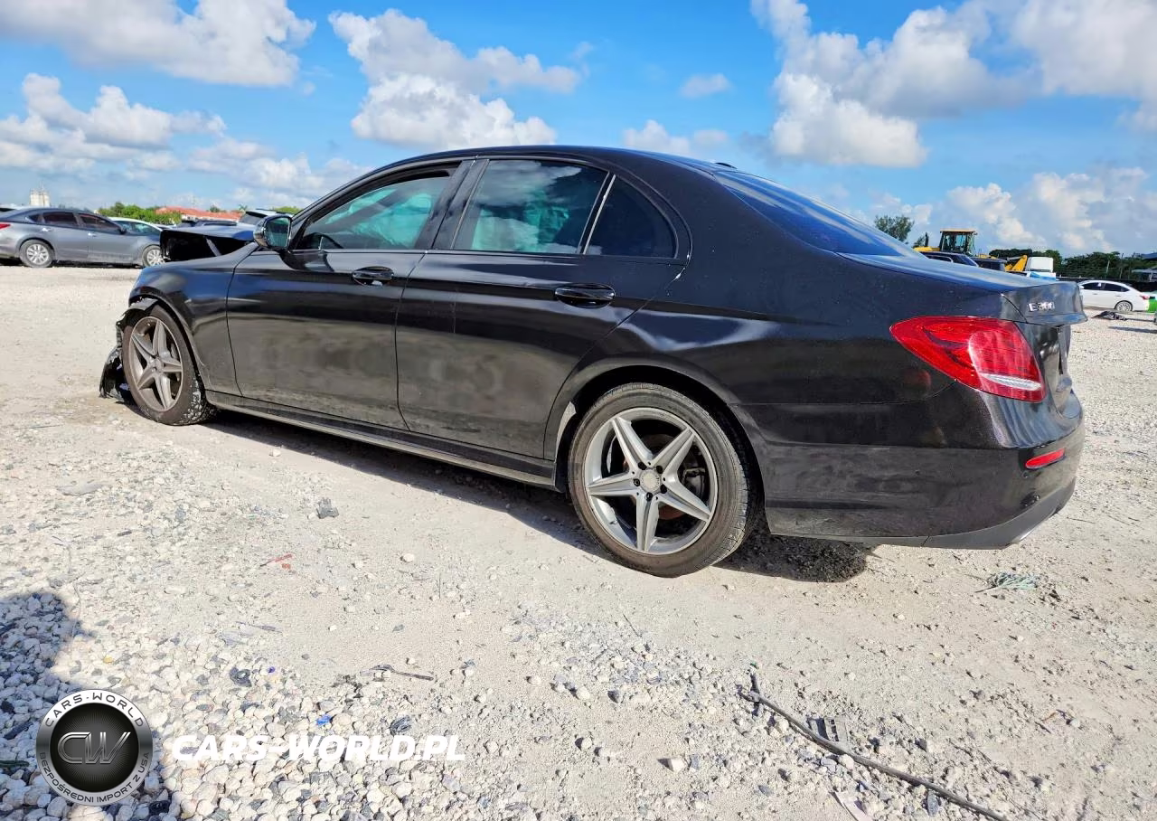 2017 Mercedes-Benz E 300 VIN:WDDZF4JB0HA010441 - 2