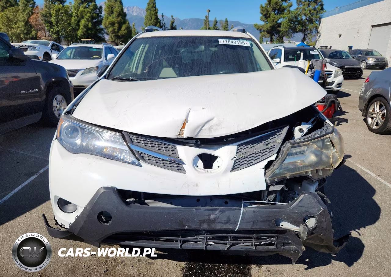 2015 Toyota Rav4 Le VIN:JTMZFREVXFJ047375 - 5