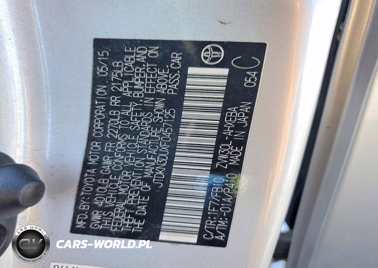 2015 Toyota Prius Two VIN:JTDKN3DUXF0457125 - 12