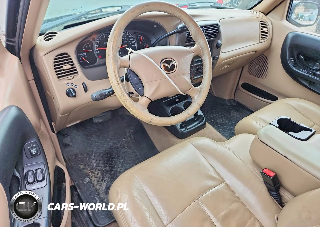 2002 Mazda B3000 Cab Plus VIN:4F4ZR17U52TM22219 - 8