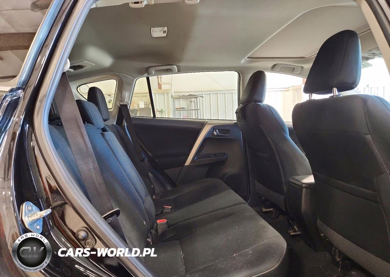 2015 Toyota Rav4 VIN:2T3WFREVXFW183638 - 11