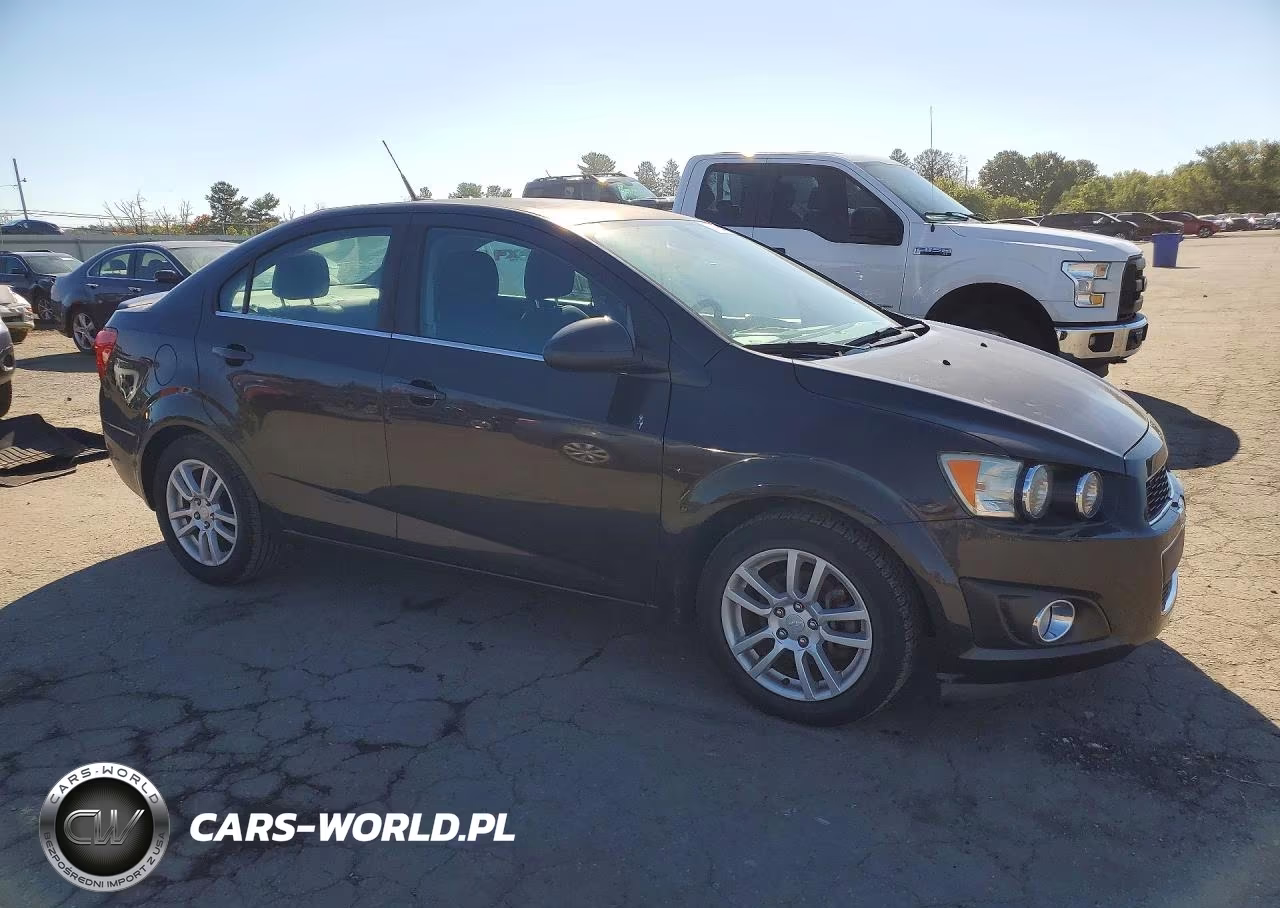 2014 Chevrolet Sonic Lt VIN:1G1JC5SGXE4225697 - 4