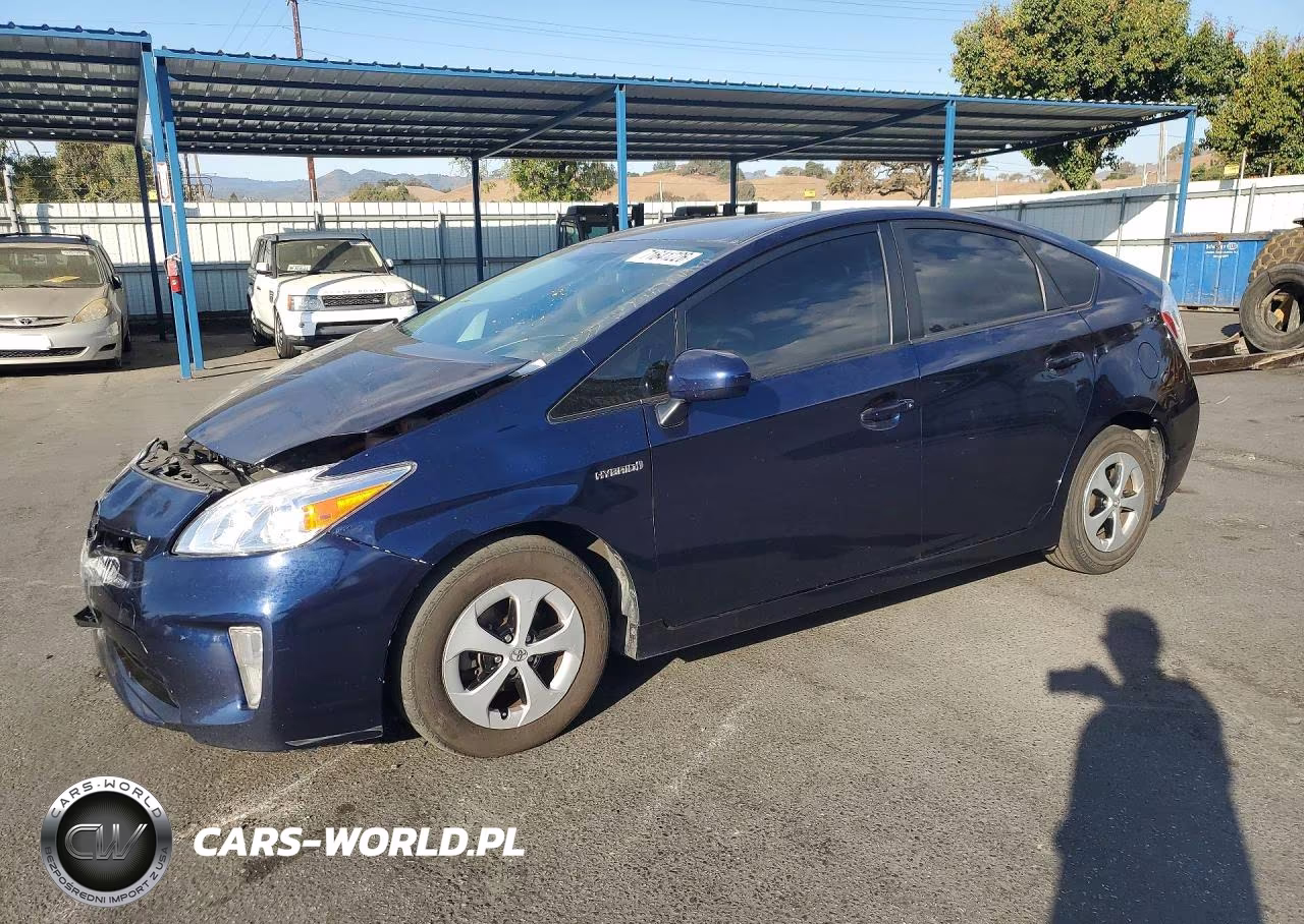 2015 Toyota Prius Two