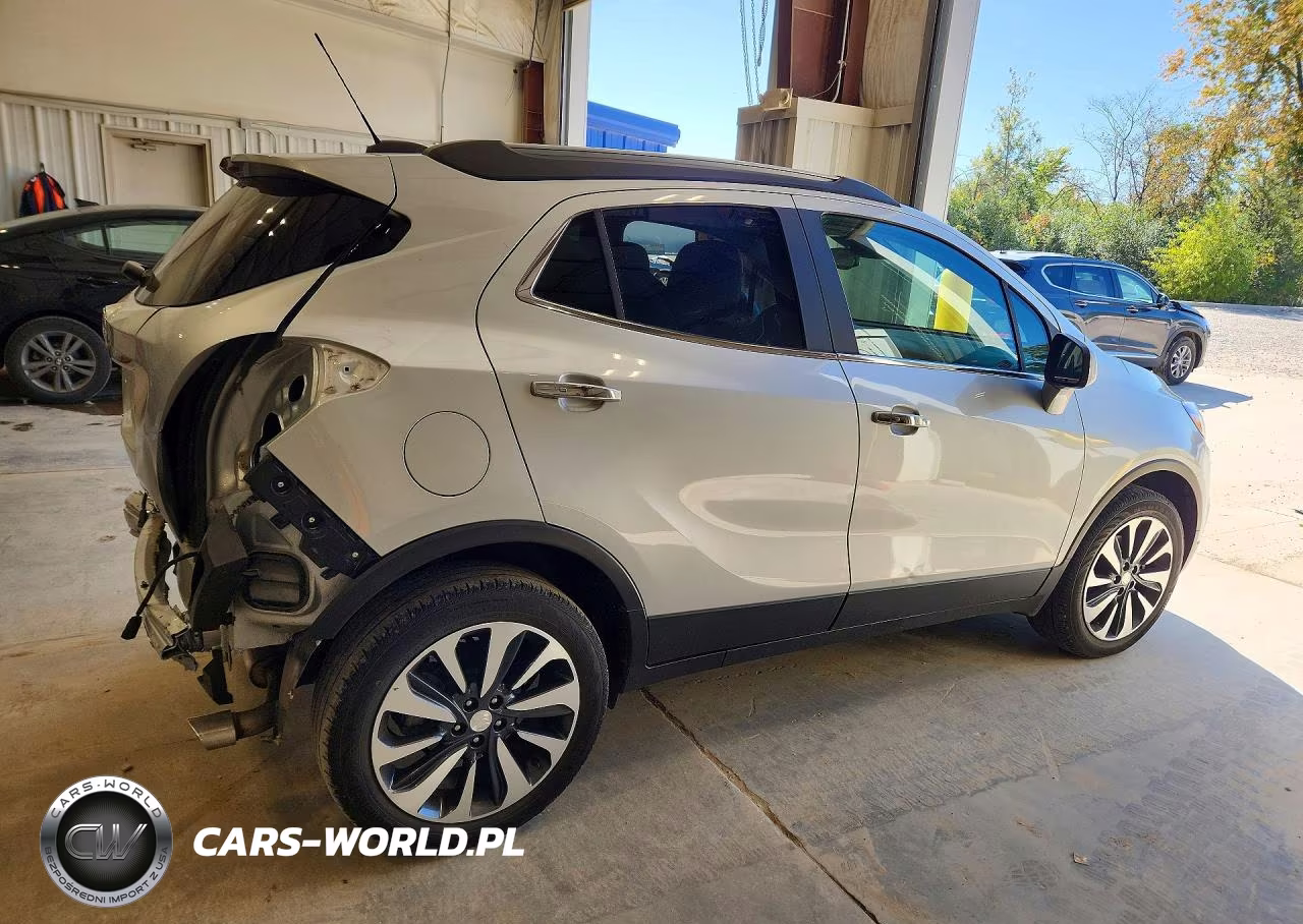 2021 Buick Encore Preferred VIN:KL4CJASBXMB323555 - 3