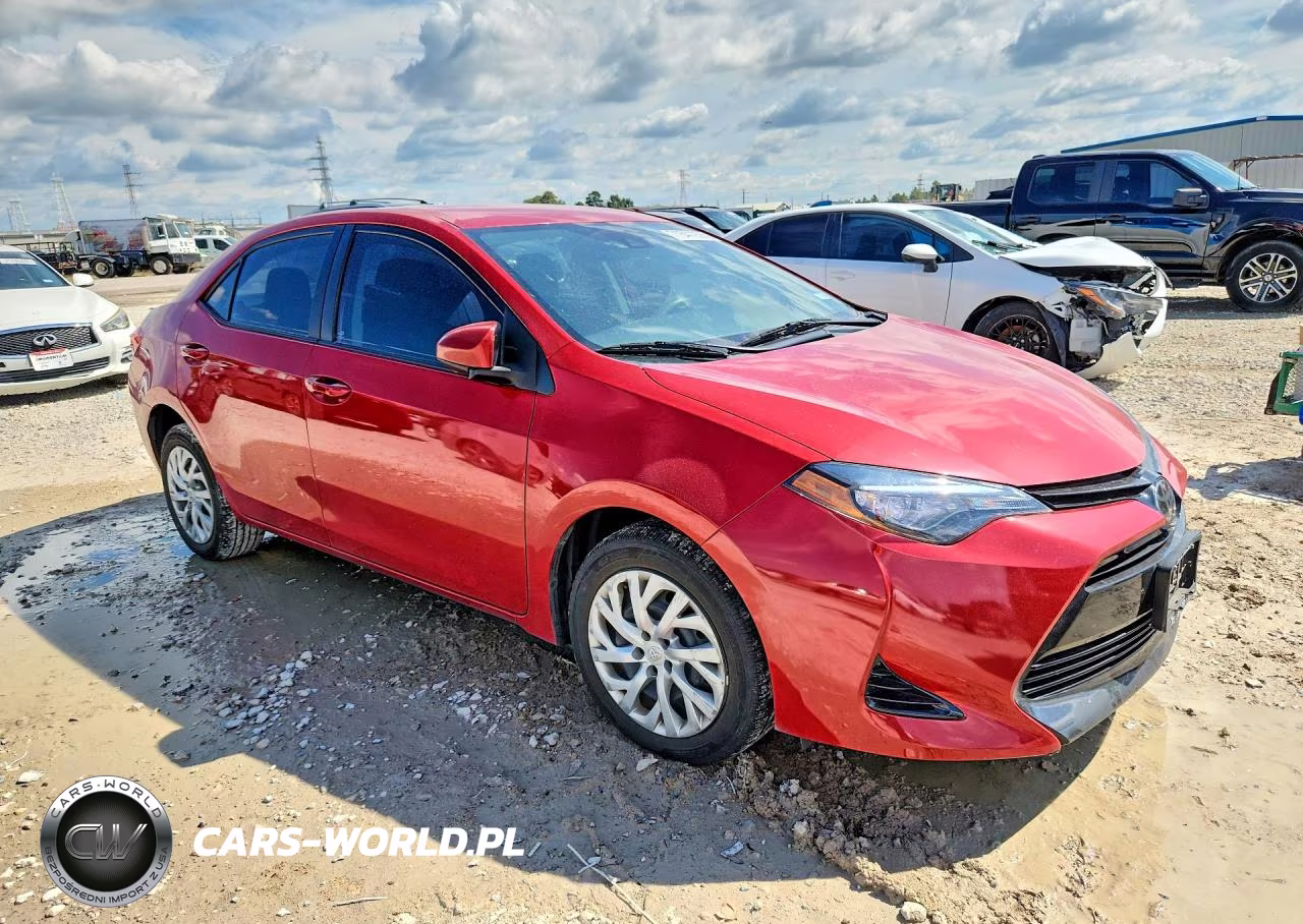 2017 Toyota Corolla Le VIN:5YFBURHE1HP602909 - 4