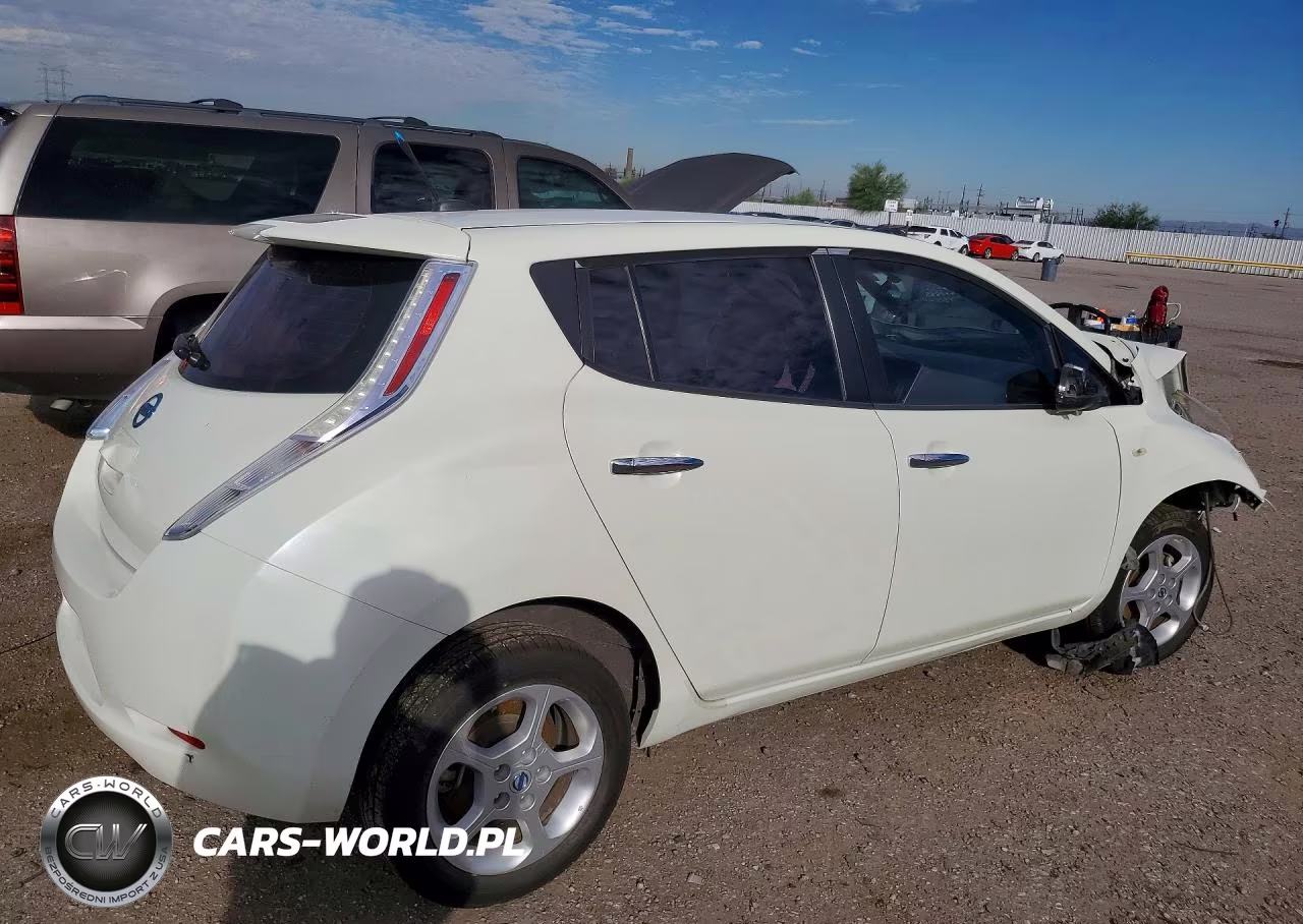 2011 Nissan Leaf Sv VIN:JN1AZ0CP8BT002568 - 3