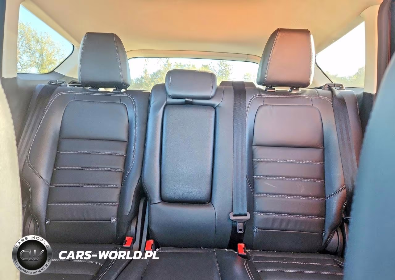 2018 Ford Escape Sel VIN:1FMCU9HD2JUA01234 - 10