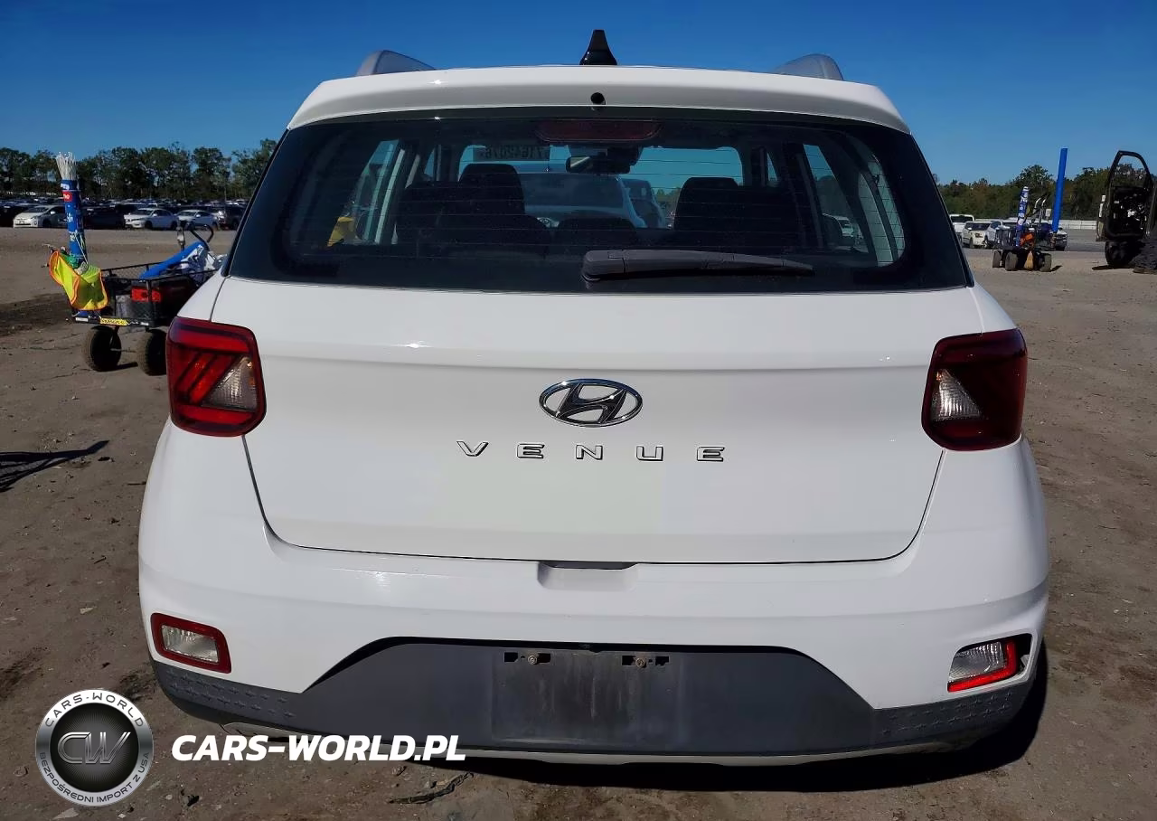 2020 Hyundai Venue Sel VIN:KMHRC8A3XLU035157 - 6