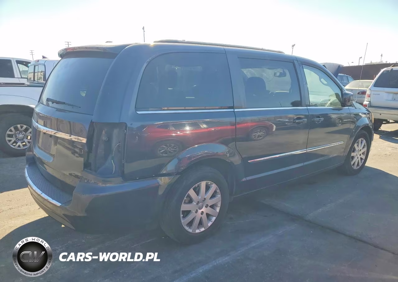 2013 Chrysler Town & Country Touring VIN:2C4RC1BG0DR721963 - 3