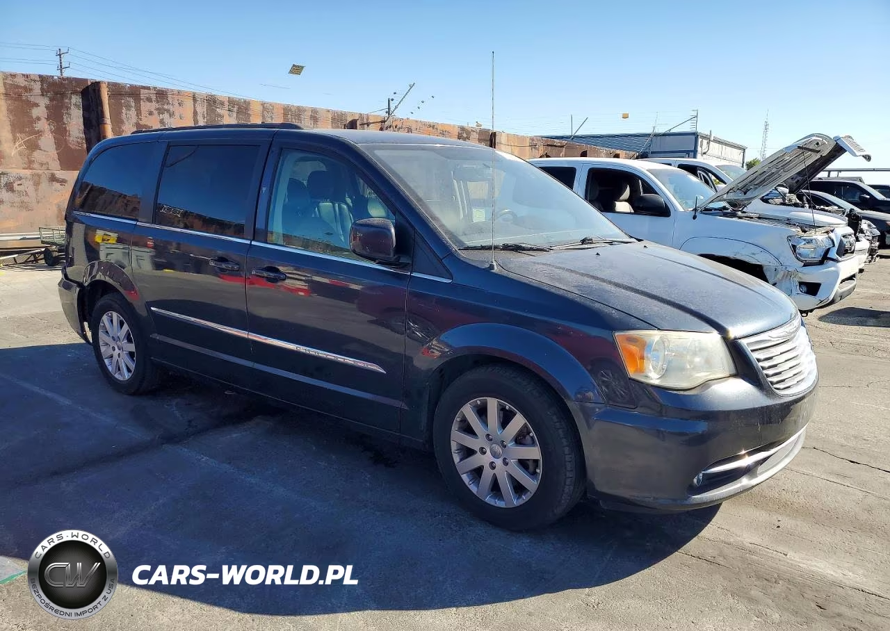 2013 Chrysler Town & Country Touring VIN:2C4RC1BG0DR721963 - 4