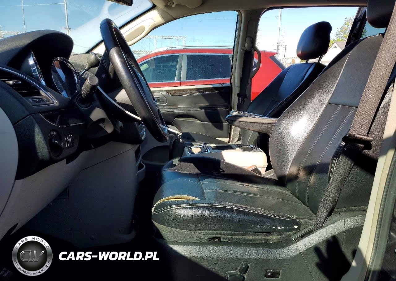 2013 Chrysler Town & Country Touring VIN:2C4RC1BG0DR721963 - 7