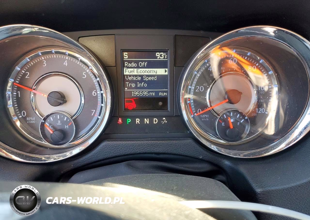 2013 Chrysler Town & Country Touring VIN:2C4RC1BG0DR721963 - 9