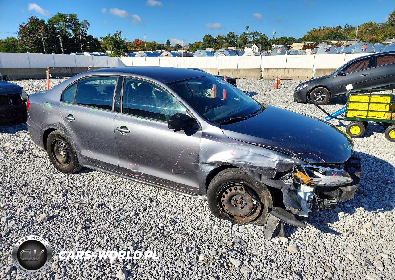 2014 Volkswagen Jetta Base VIN:3VW2K7AJ4EM257909 - 4