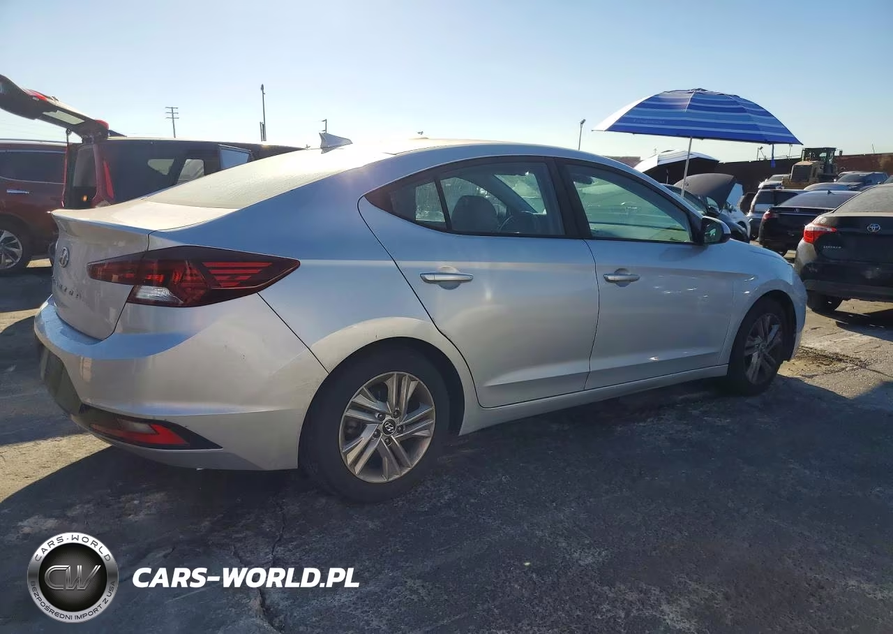 2019 Hyundai Elantra Sel VIN:KMHD84LF7KU755980 - 3