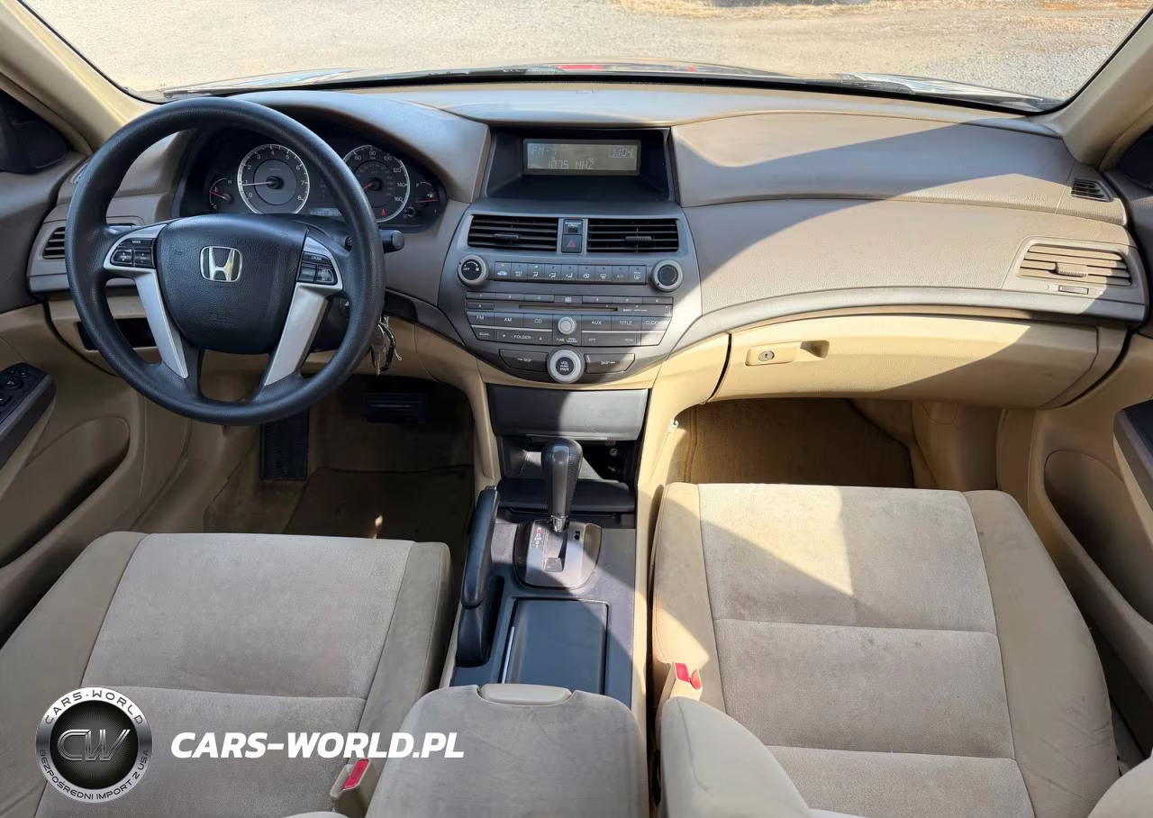 2008 Honda Accord Lx VIN:1HGCP26318A064836 - 9