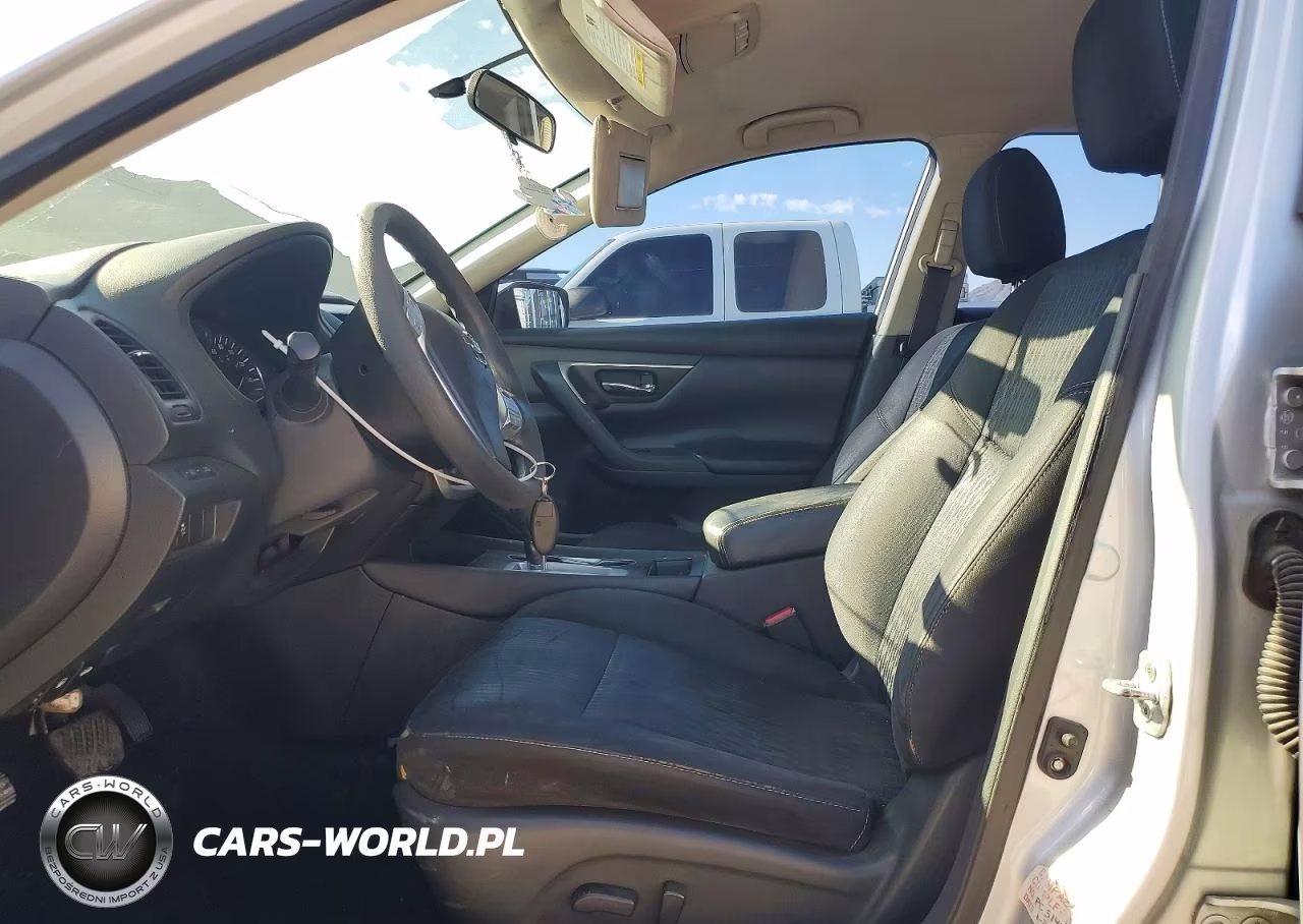 2016 Nissan Altima 2.5 S VIN:1N4AL3AP3GN378647 - 7