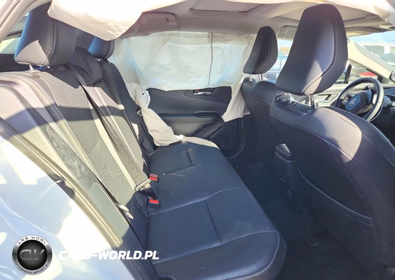 2024 Toyota Prius Limited VIN:JTDADABU5R3023090 - 10