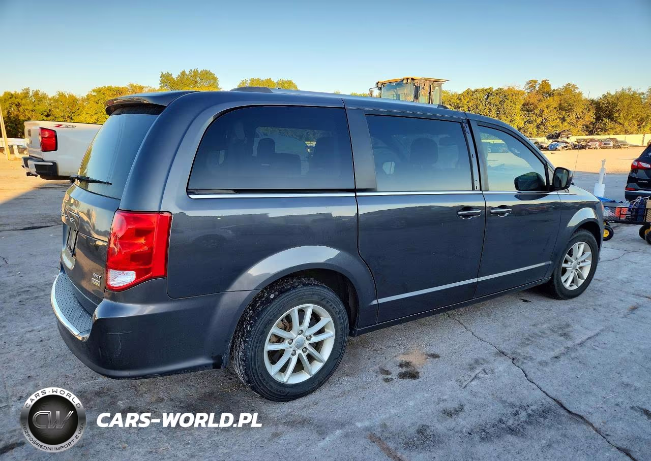 2019 Dodge Grand Caravan Sxt VIN:2C4RDGCG4KR757926 - 3