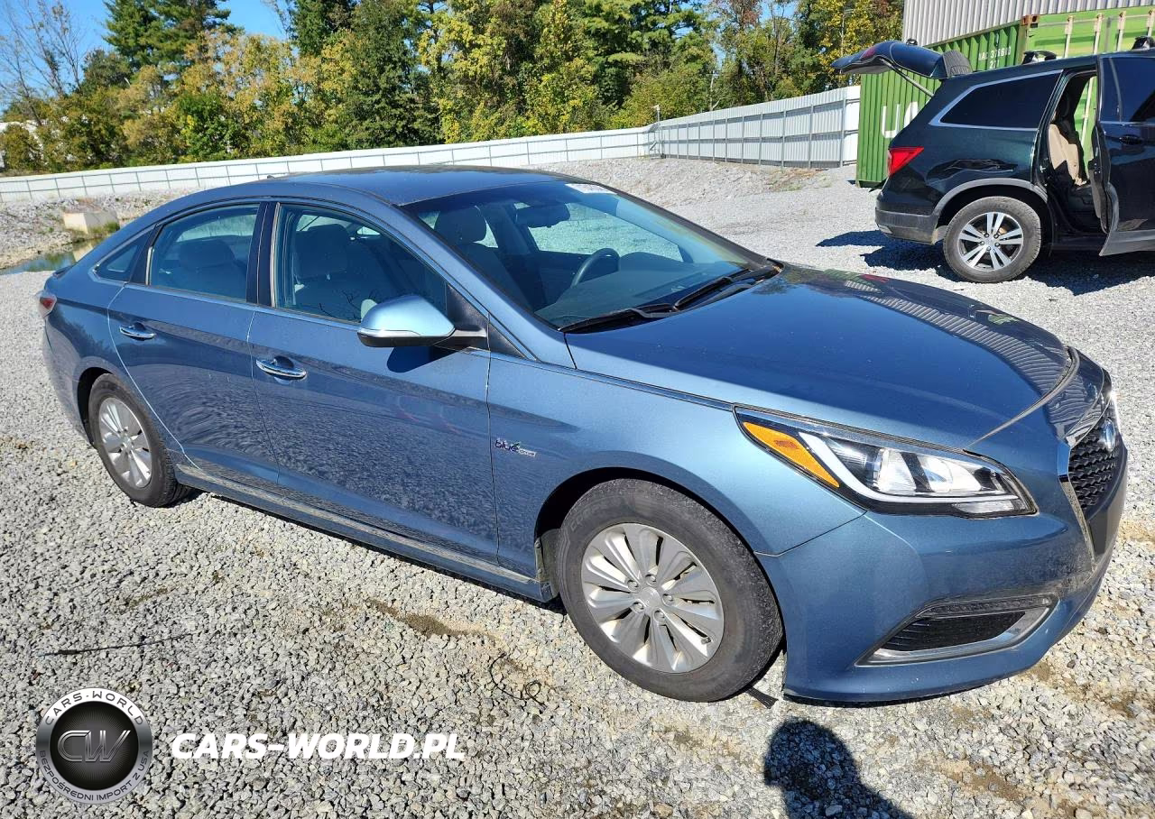 2016 Hyundai Sonata Hybrid Se VIN:KMHE24L14GA041002 - 4