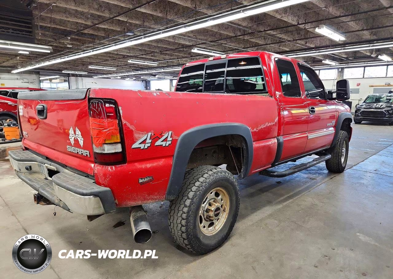2007 GMC Sierra K2500 Heavy Duty VIN:1GTHK29D07E111076 - 3