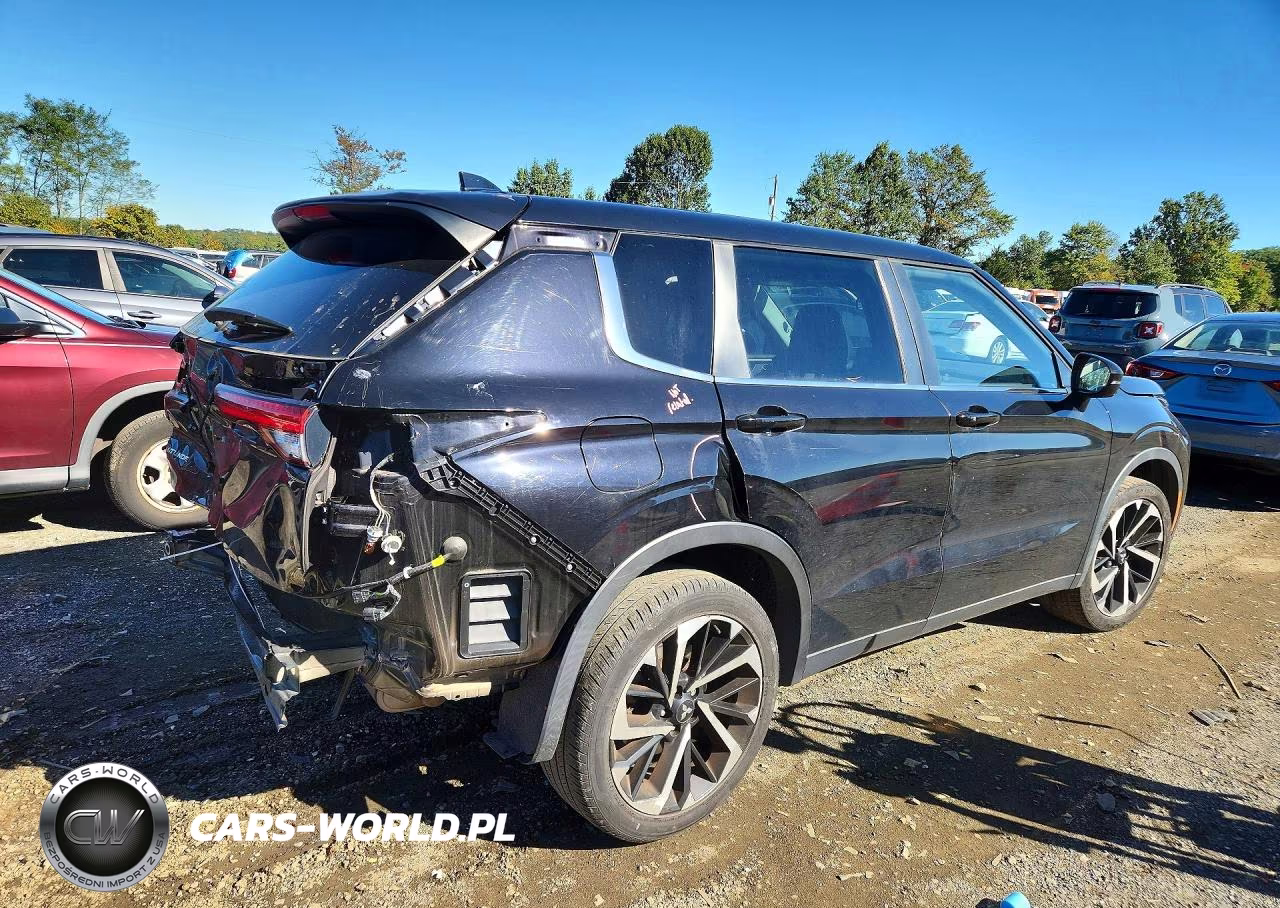2022 Mitsubishi Outlander Se VIN:JA4J3UA87NZ084077 - 3