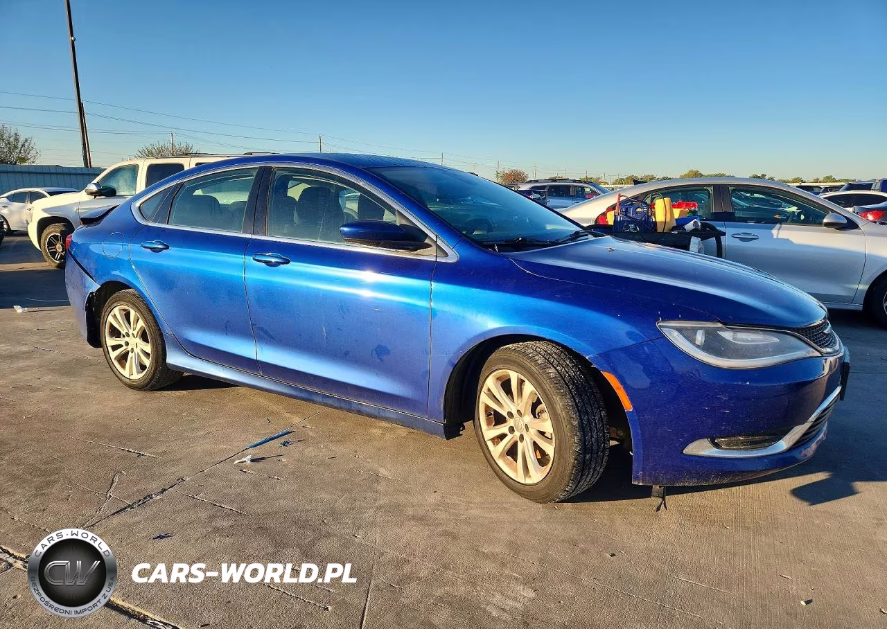 2015 Chrysler 200 Limited VIN:1C3CCCAB9FN737462 - 4