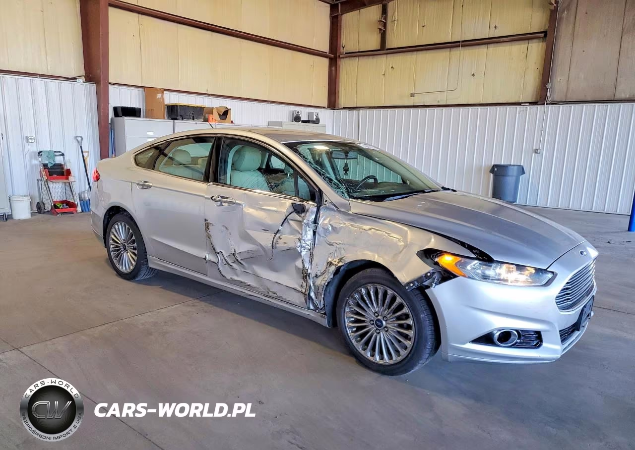 2016 Ford Fusion Titanium VIN:3FA6P0K9XGR320203 - 4