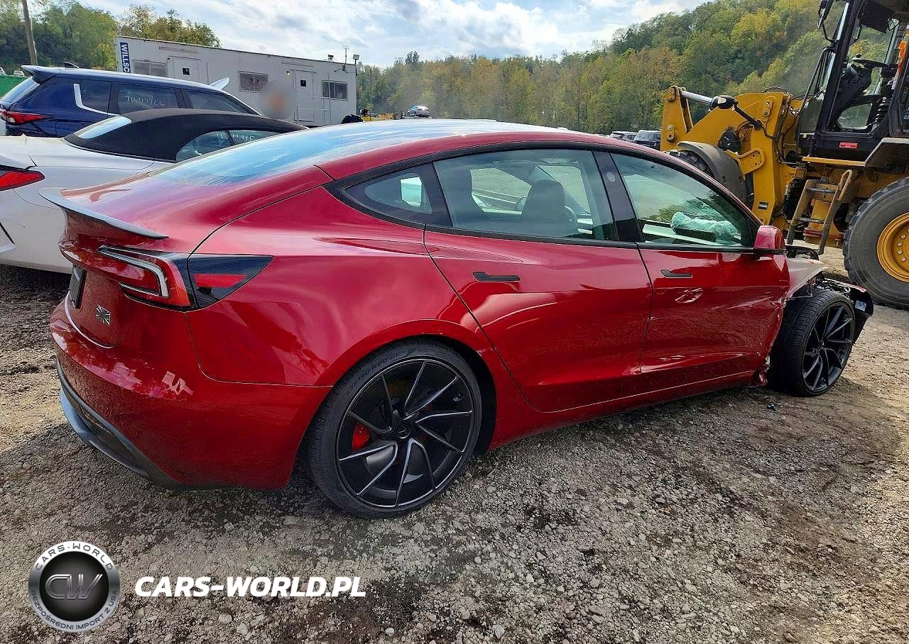 2026 Tesla Model 3 VIN:5YJ3E1ET4TF135222 - 3