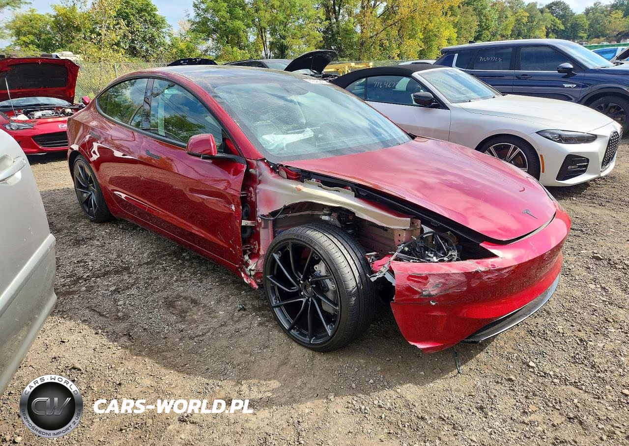 2026 Tesla Model 3 VIN:5YJ3E1ET4TF135222 - 4