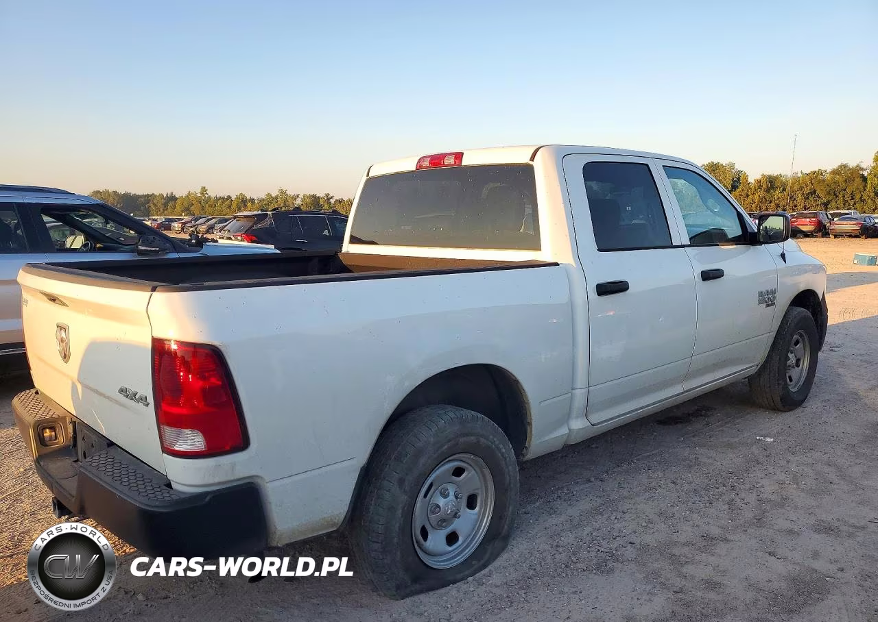 2023 Ram 1500 Classic Tradesman VIN:3C6RR7KG6PG681763 - 3