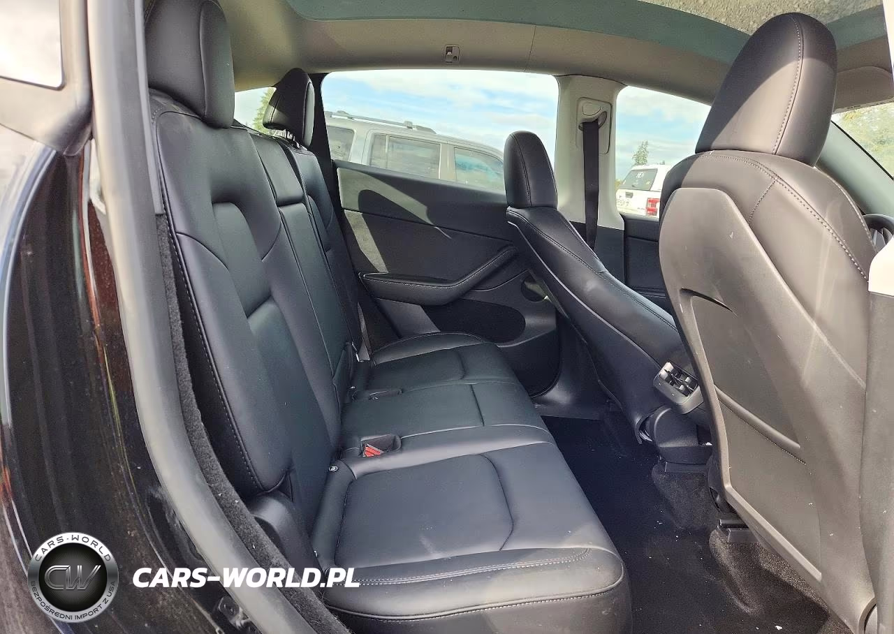 2023 Tesla Model Y VIN:7SAYGDEE4PF859861 - 11