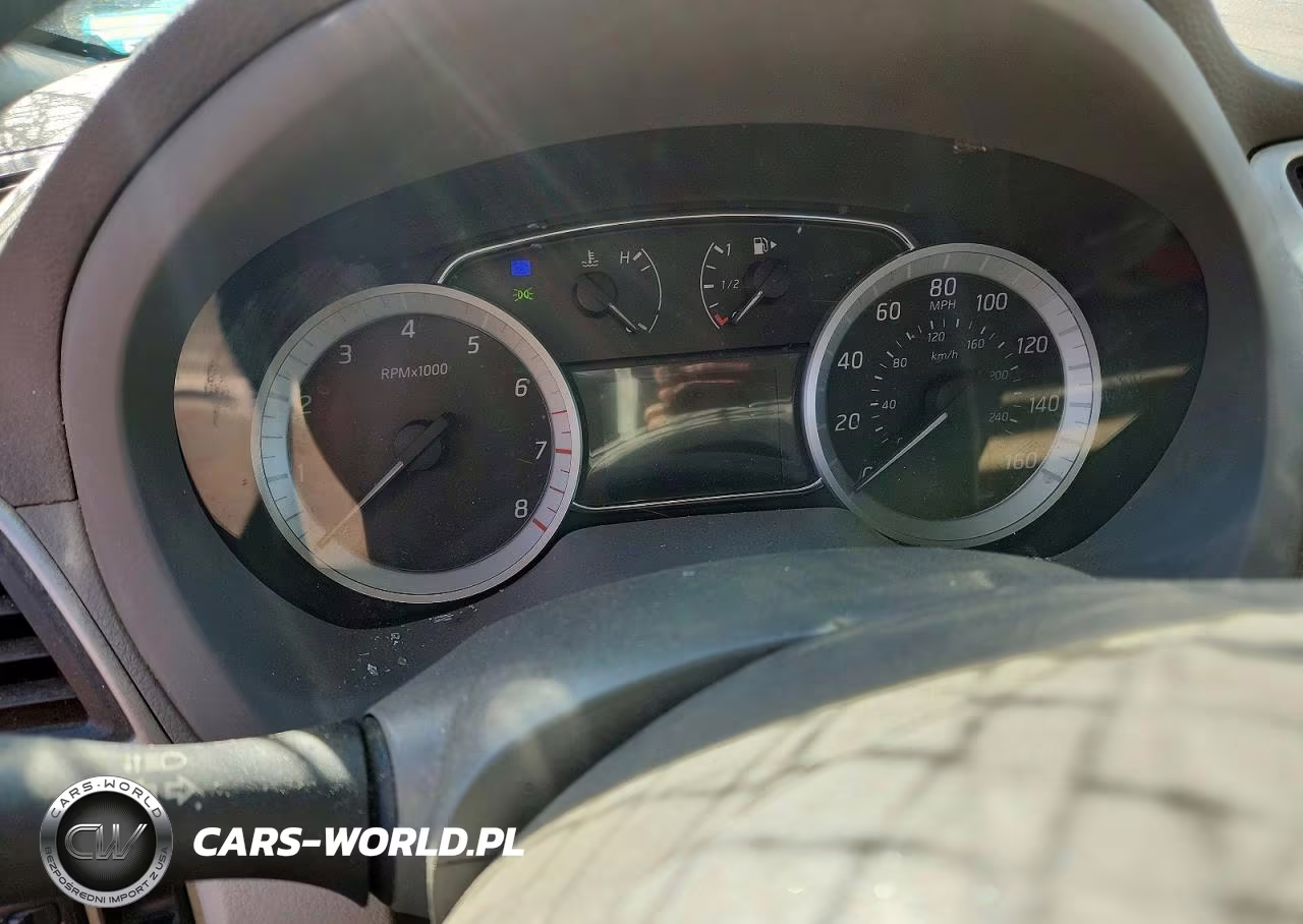 2013 Nissan Sentra S VIN:3N1AB7AP6DL639563 - 9
