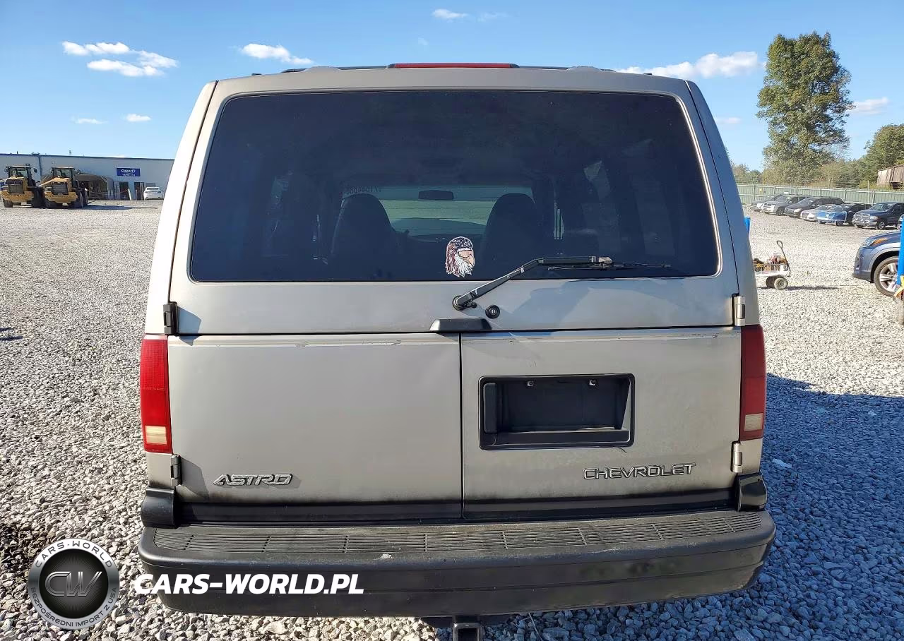 2004 Chevrolet Astro VIN:1GNDM19XX4B114679 - 6