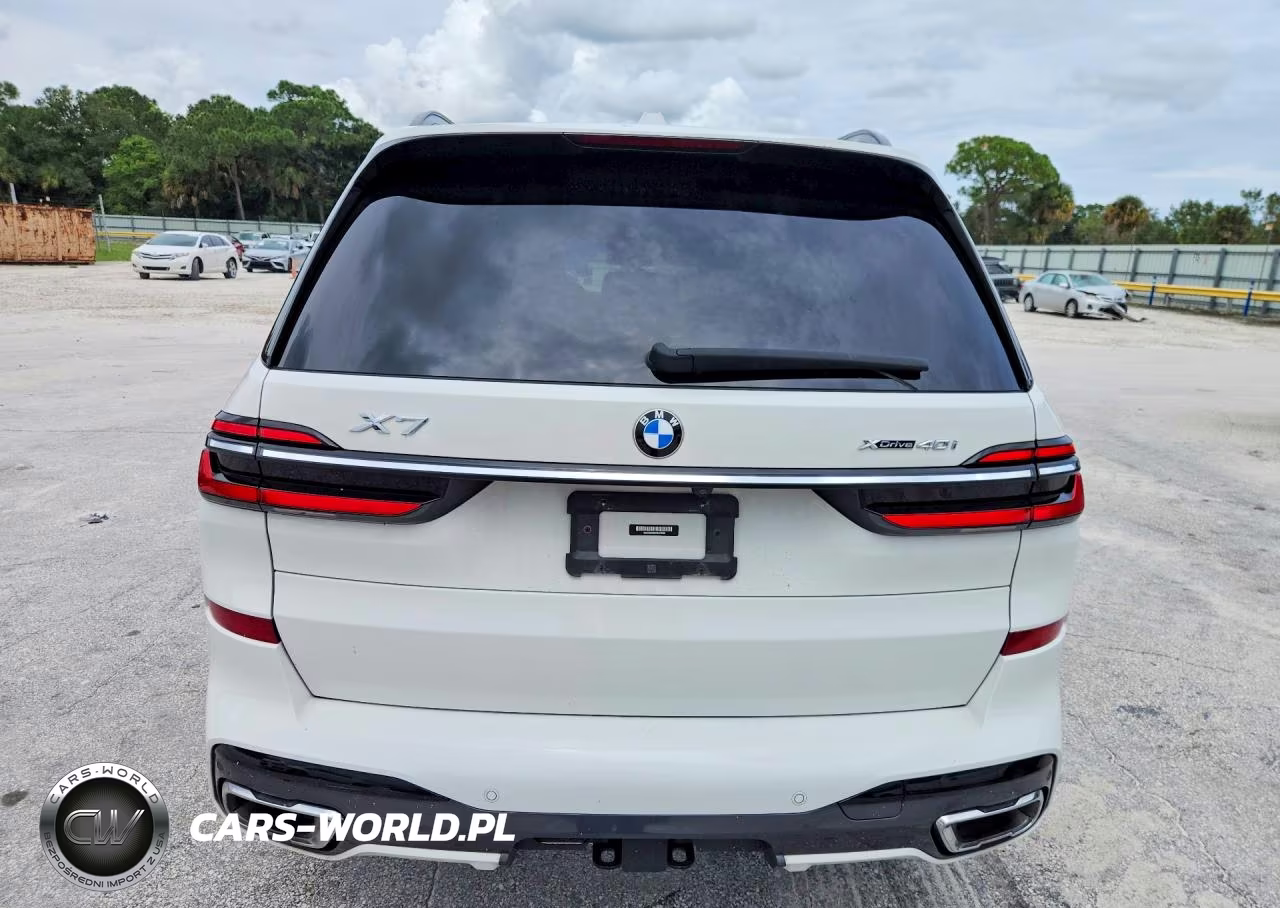 2023 BMW X7 xDrive40I VIN:5UX23EM00P9M76096 - 6