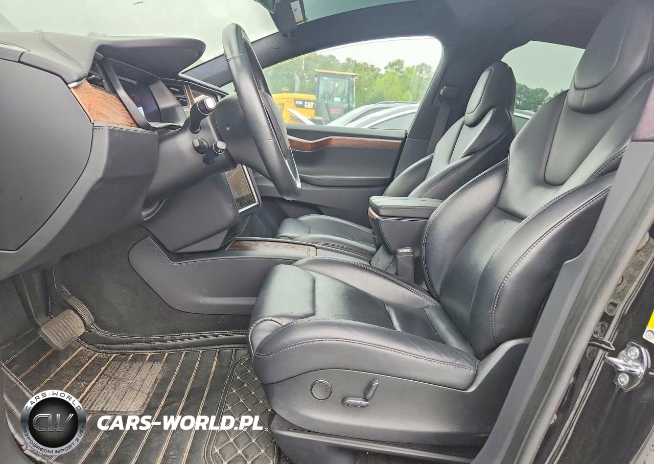 2019 Tesla Model X VIN:5YJXCAE2XKF186270 - 7