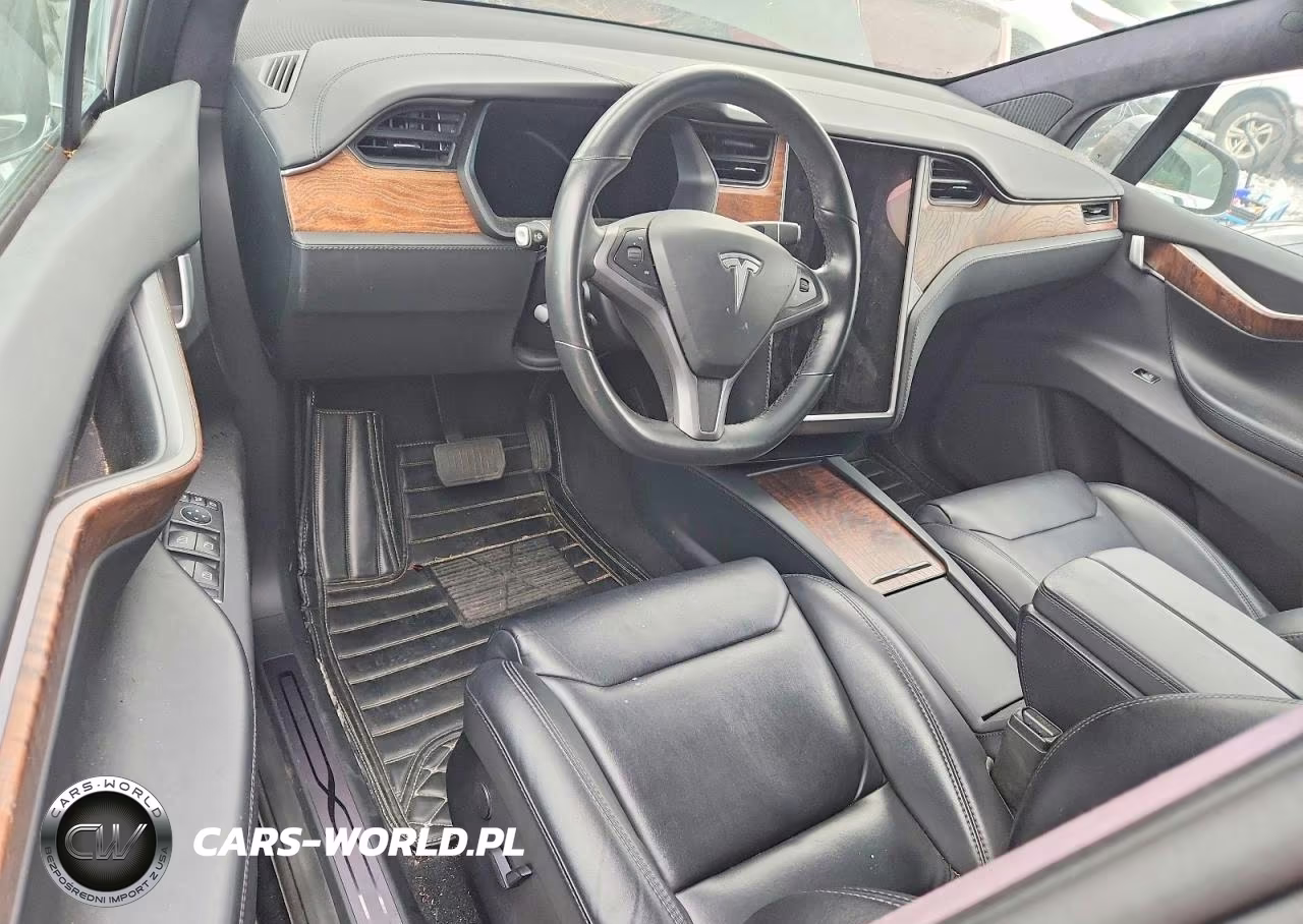 2019 Tesla Model X VIN:5YJXCAE2XKF186270 - 8