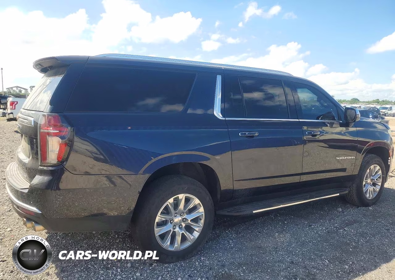 2023 Chevrolet Suburban C1500 Premier VIN:1GNSCFKD9PR167019 - 3