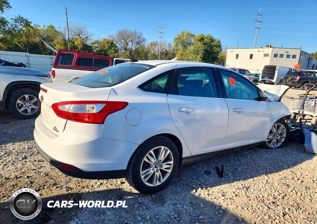 2012 Ford Focus Sel VIN:1FAHP3H26CL470368 - 3