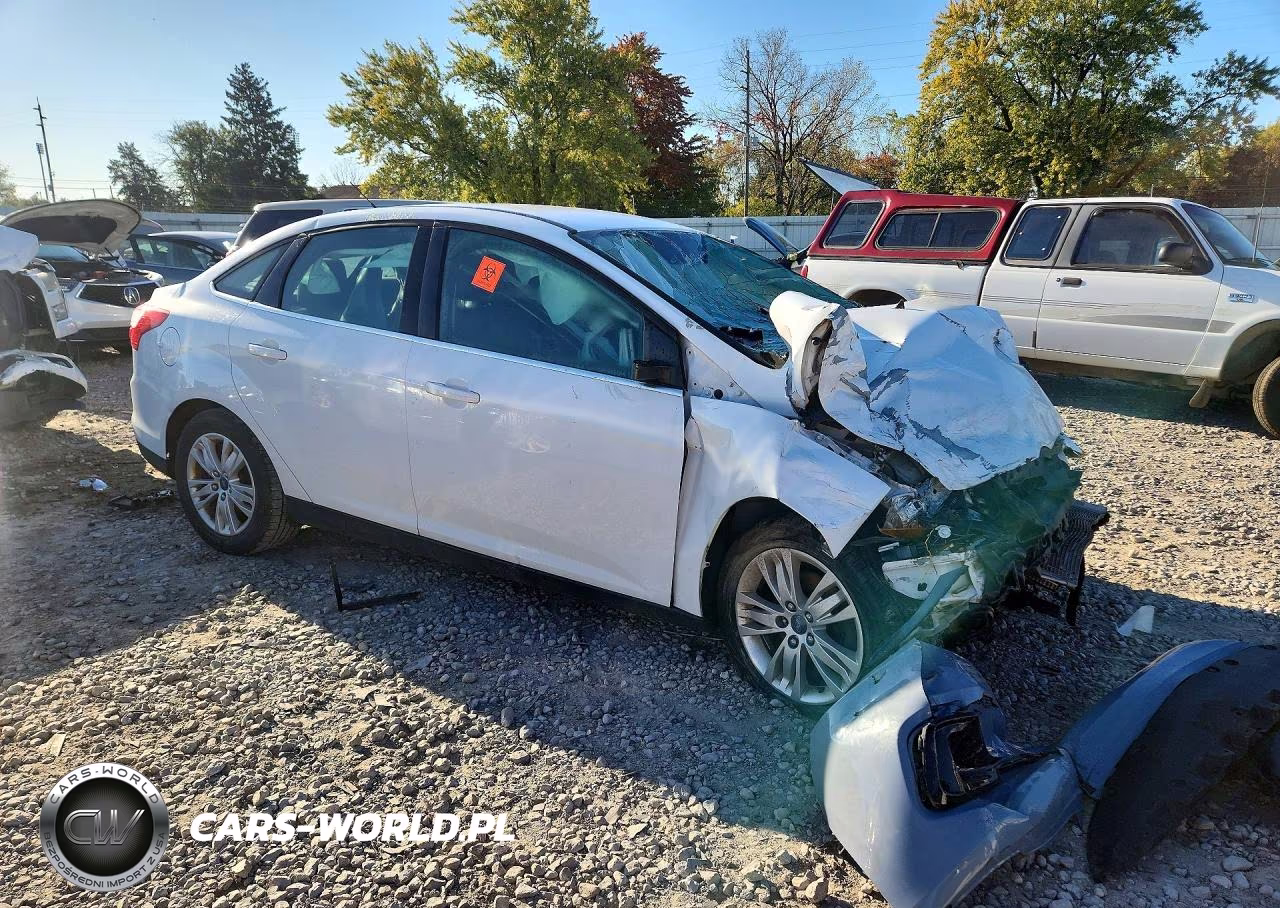 2012 Ford Focus Sel VIN:1FAHP3H26CL470368 - 4