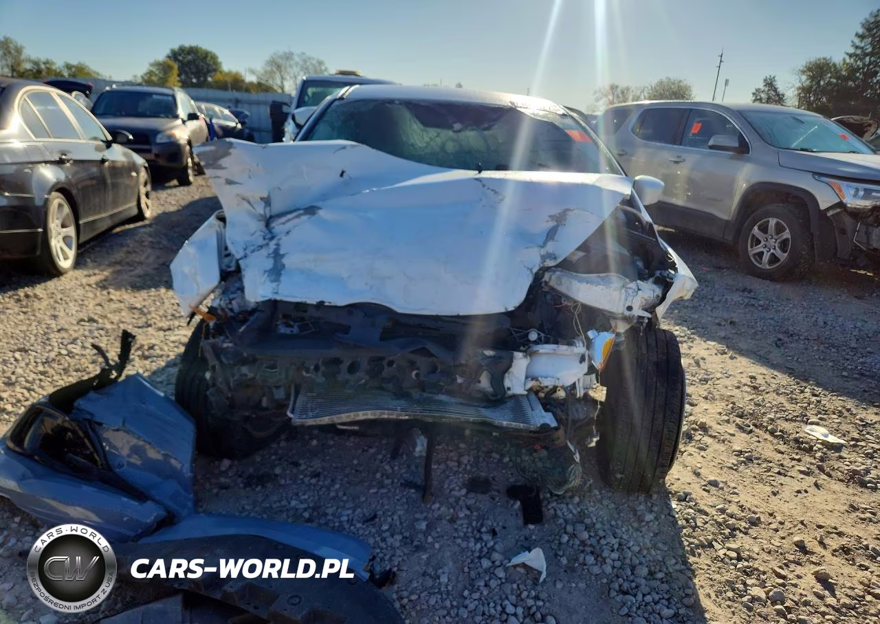 2012 Ford Focus Sel VIN:1FAHP3H26CL470368 - 5