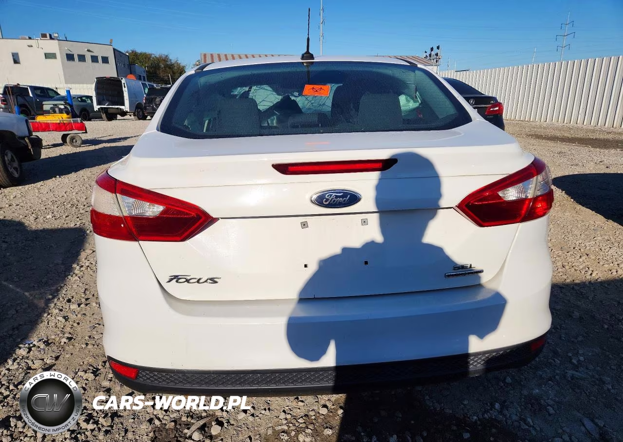 2012 Ford Focus Sel VIN:1FAHP3H26CL470368 - 6