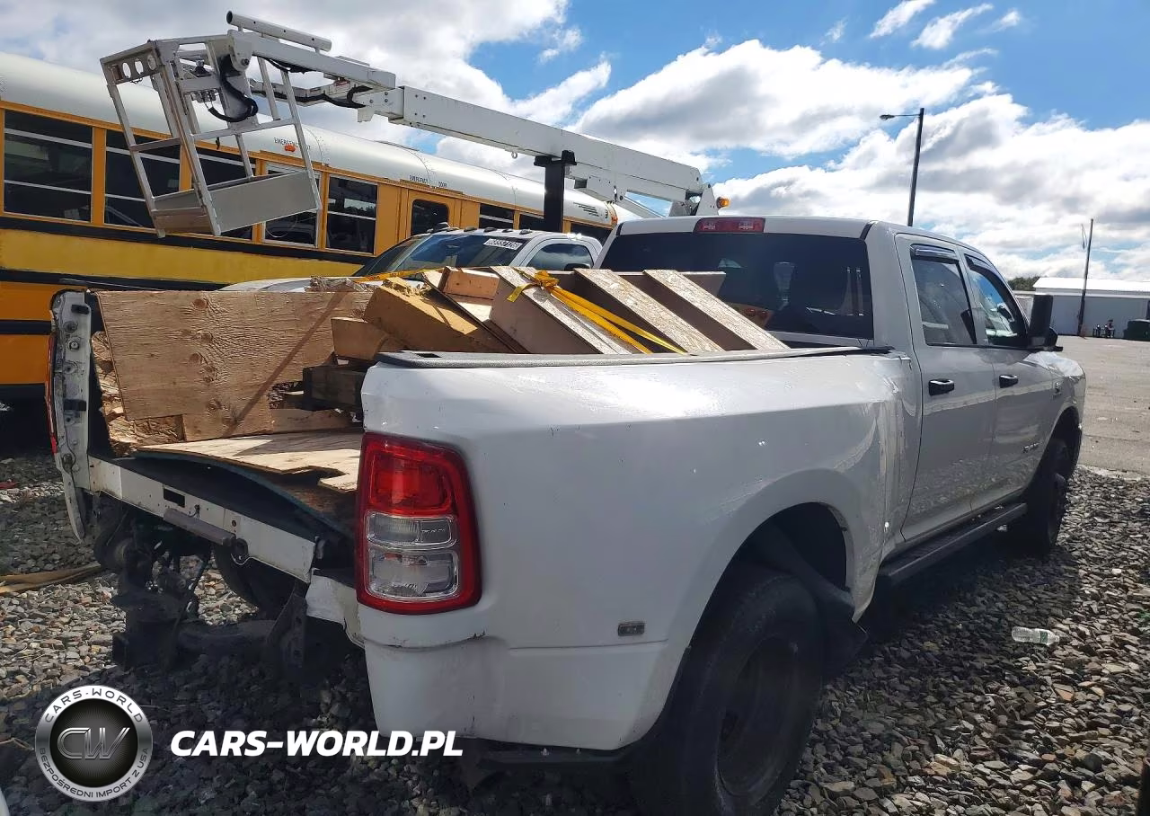 2022 Ram 3500 Tradesman VIN:3C63RRGL2NG154470 - 3