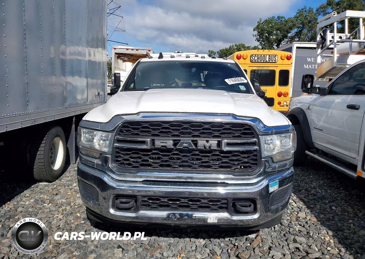 2022 Ram 3500 Tradesman VIN:3C63RRGL2NG154470 - 5