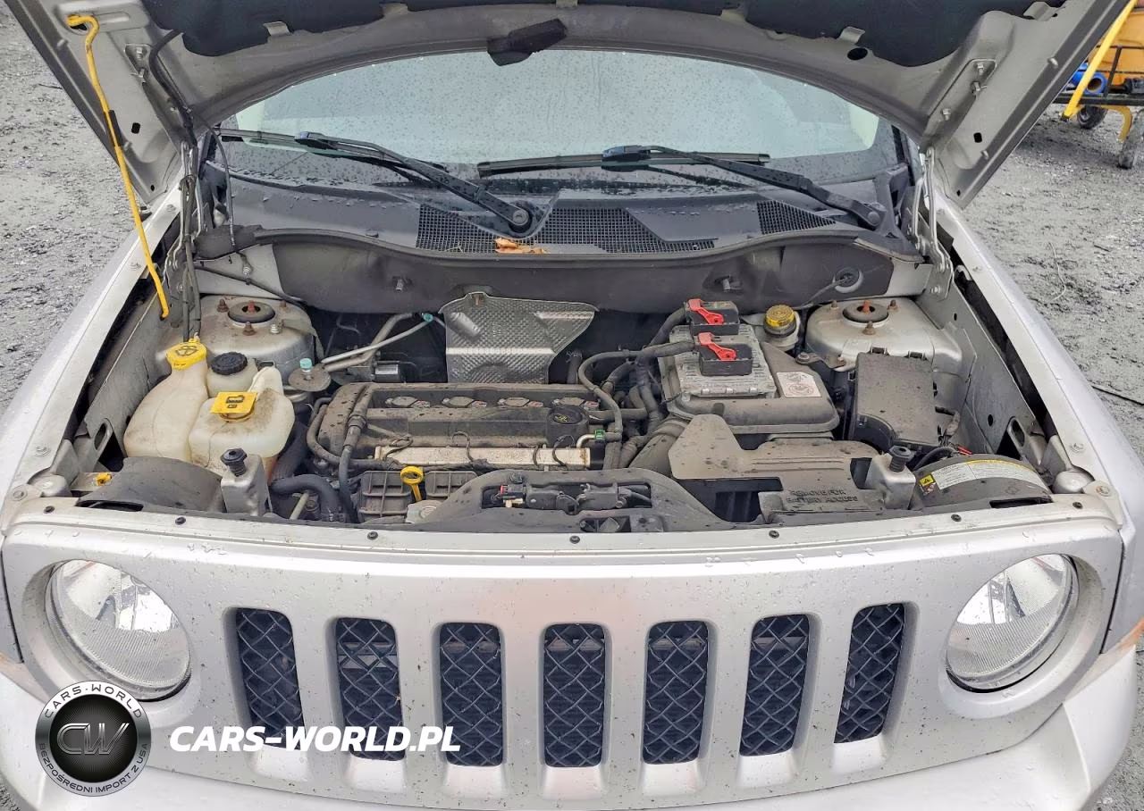 2013 Jeep Patriot Latitude VIN:1C4NJPFA4DD230280 - 12