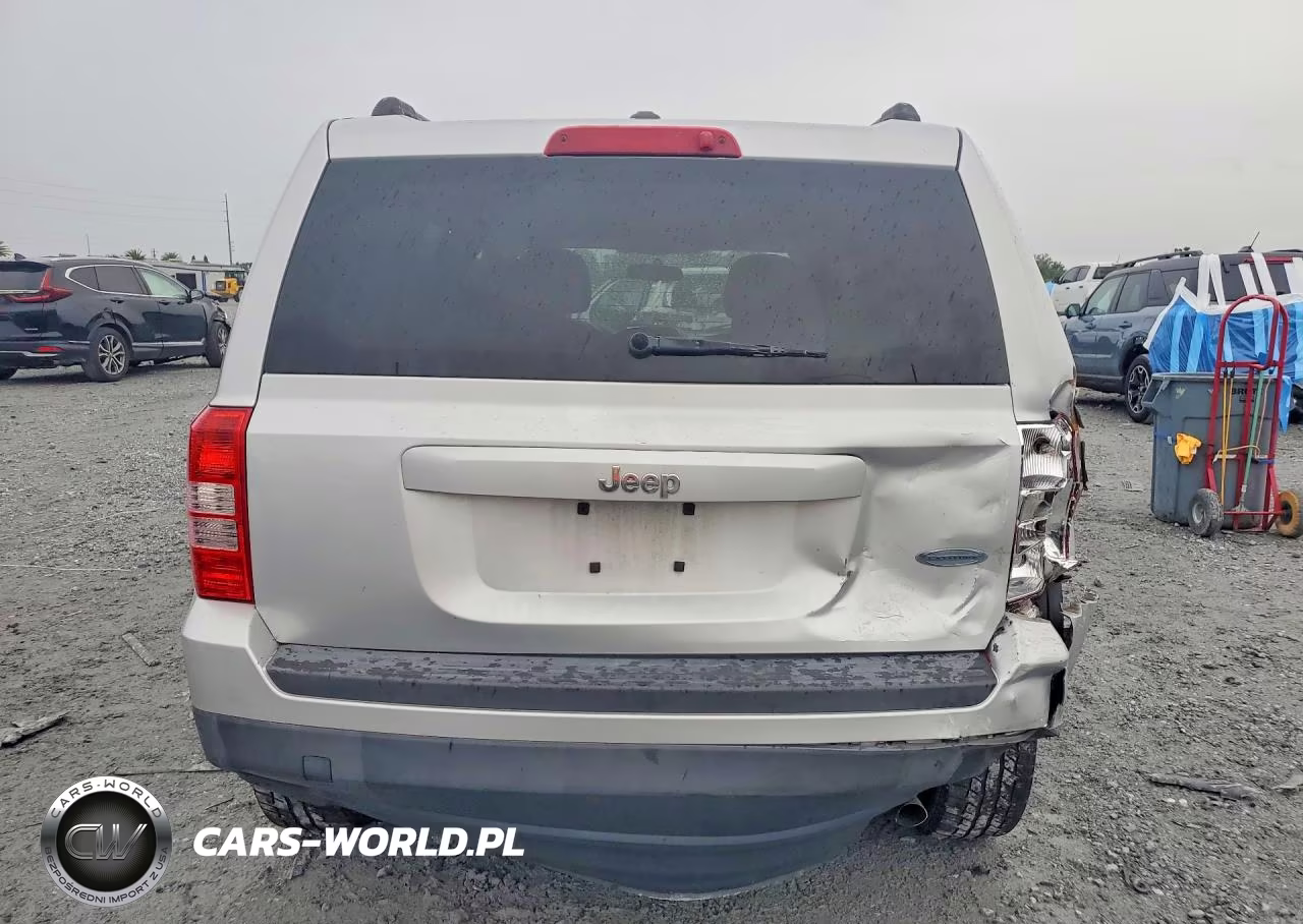2013 Jeep Patriot Latitude VIN:1C4NJPFA4DD230280 - 6