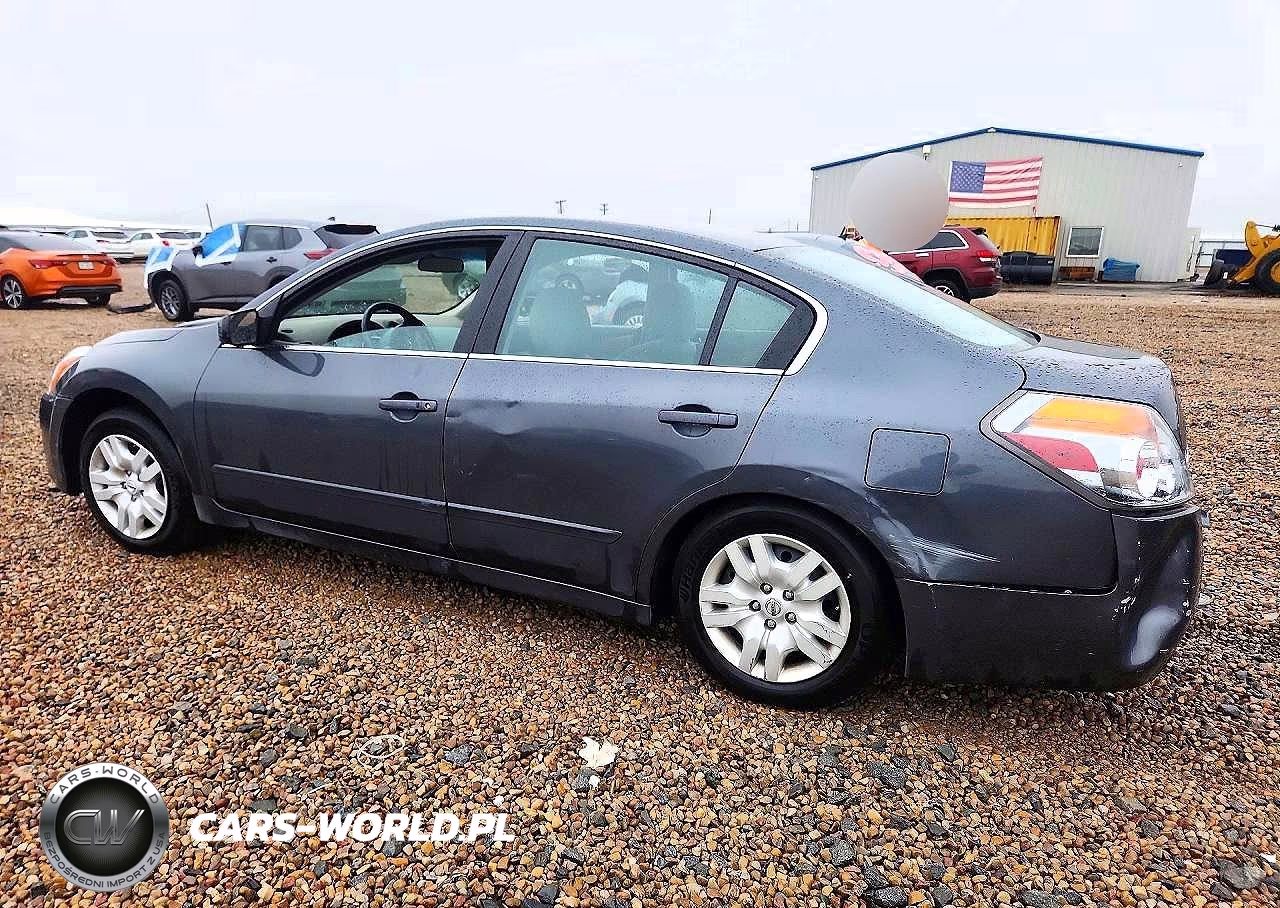2011 Nissan Altima 2.5 VIN:1N4AL2APXBN469417 - 3