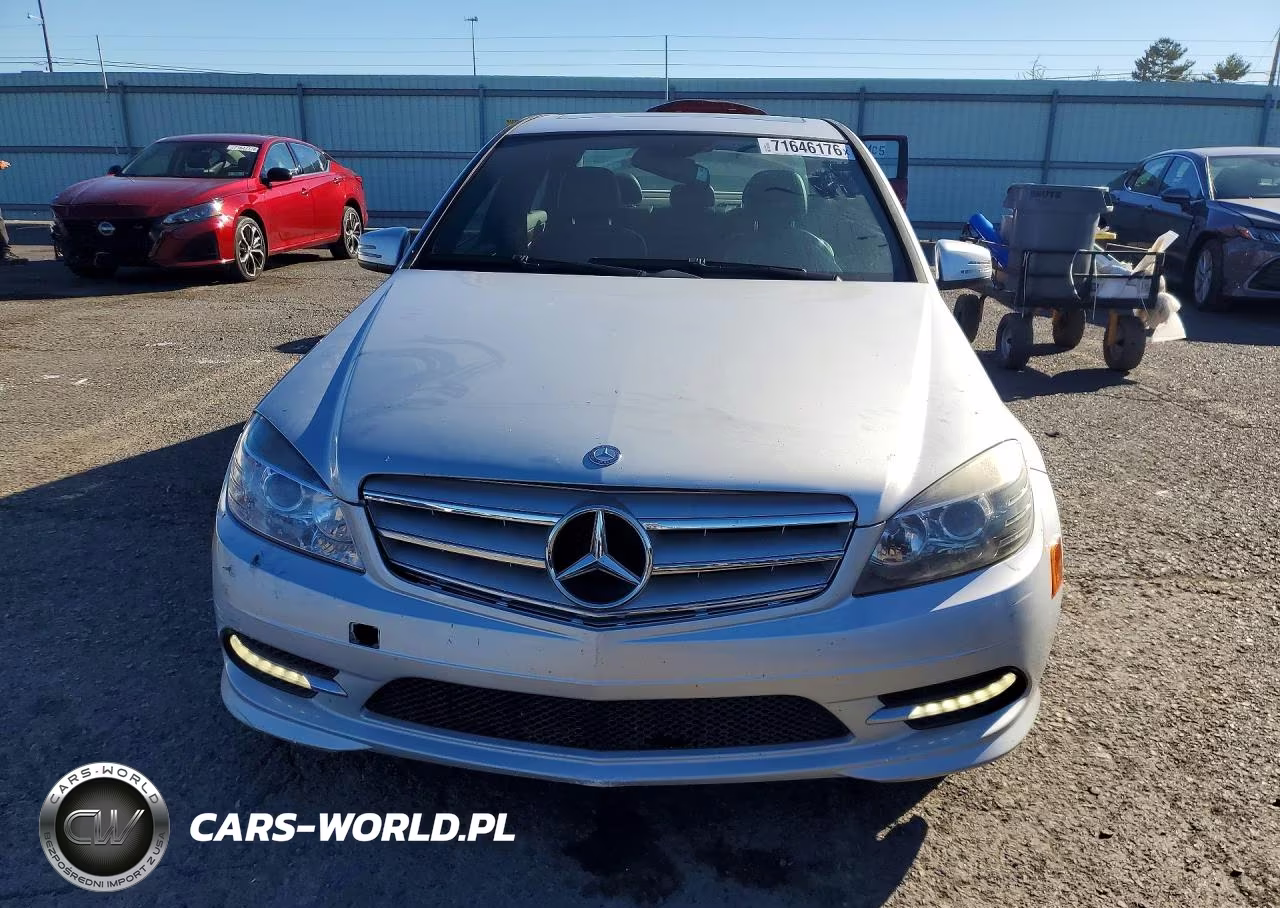 2011 Mercedes-Benz C 300 4Matic VIN:WDDGF8BB6BR158051 - 5